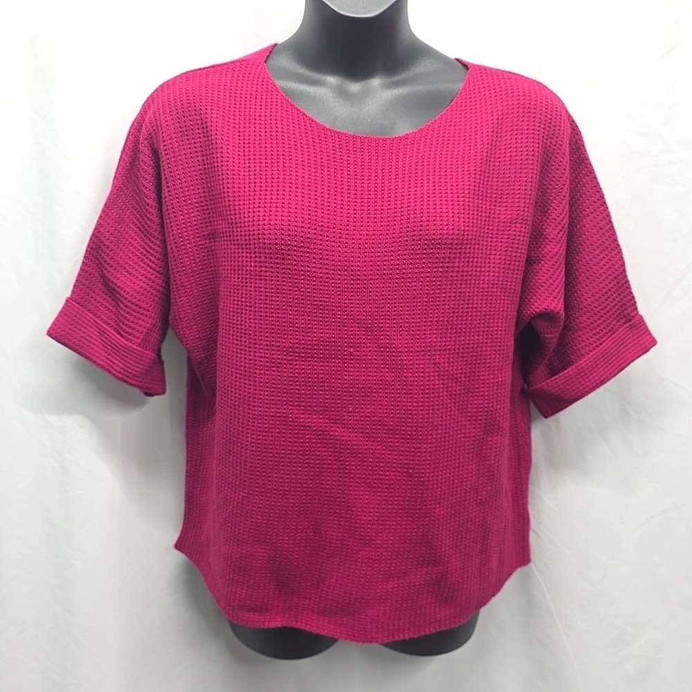 Andrée by Unit Magenta Waffle Knit Short Sleeve Sweater sz L Cozy Bold